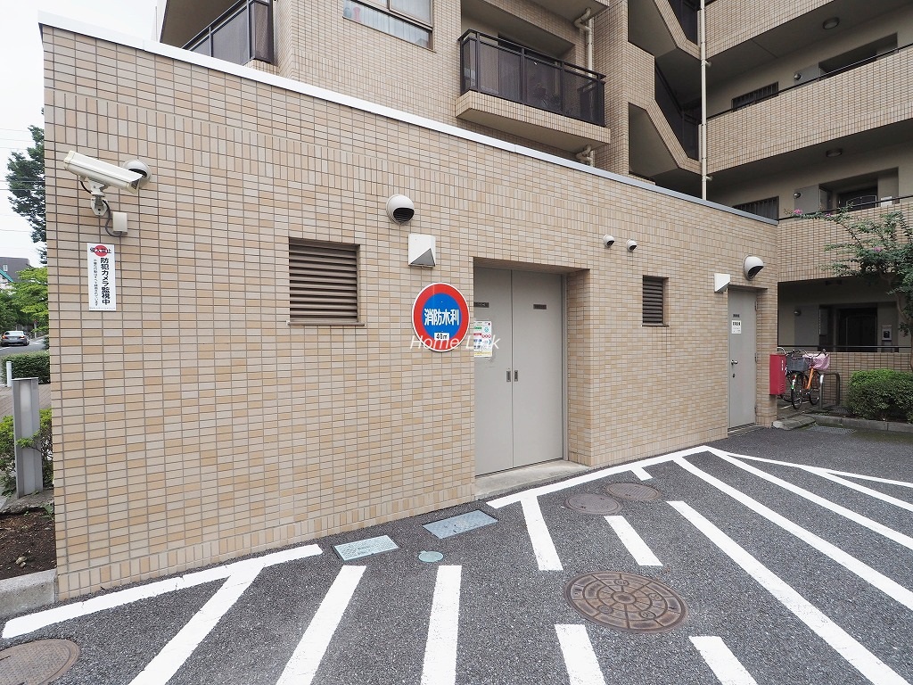 ハウス城北中央公園　ゴミ置き場